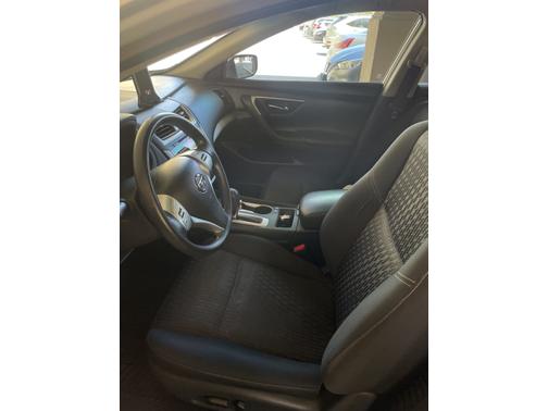 Photo 5 of 9 of 2017 Nissan Altima 2.5 SL
