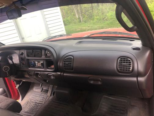 Photo 2 of 10 of 1999 Dodge Ram 2500 Quad Cab