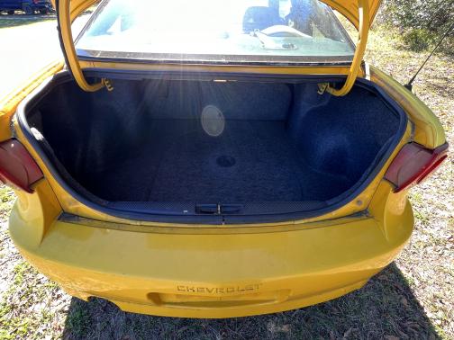 Photo 5 of 10 of 2003 Chevrolet Cavalier LS Sport