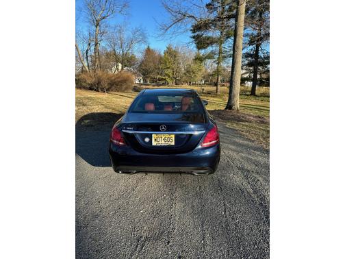 Photo 4 of 7 of 2016 Mercedes-Benz C-Class C 300 4MATIC Luxury