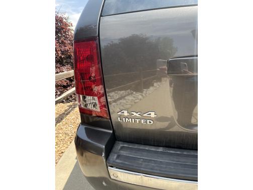 Photo 5 of 12 of 2006 Jeep Grand Cherokee Limited