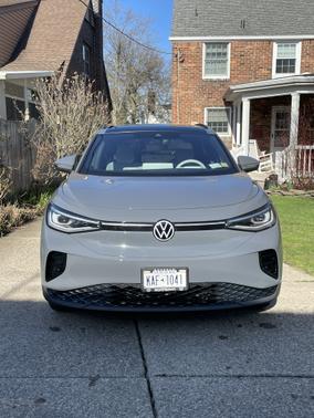 Photo 1 of 30 of 2023 Volkswagen ID.4 Pro S