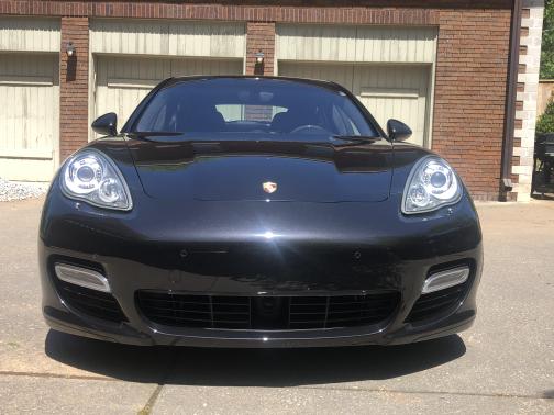 Photo 2 of 30 of 2010 Porsche Panamera Turbo