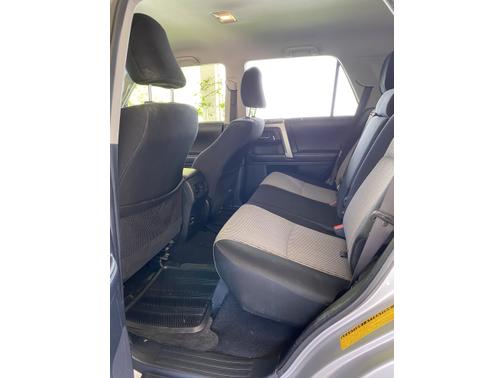 Photo 5 of 6 of 2018 Toyota 4Runner SR5 Premium