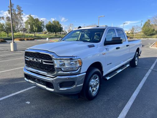 Photo 2 of 7 of 2019 RAM 2500 Tradesman