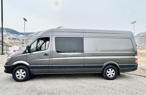 Photo 1 of 17 of 2016 Mercedes-Benz Sprinter 2500 High Roof