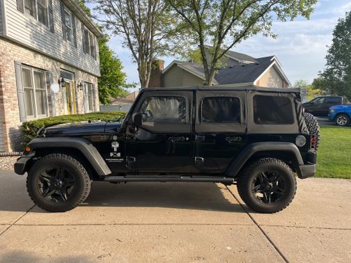 Photo 4 of 14 of 2008 Jeep Wrangler Unlimited X