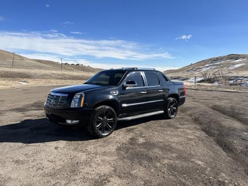 Photo 2 of 30 of 2007 Cadillac Escalade EXT Base