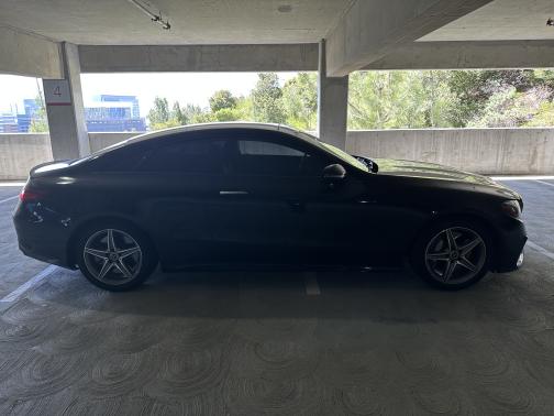 Photo 2 of 7 of 2020 Mercedes-Benz E-Class E 450