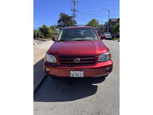 Photo 2 of 12 of 2005 Toyota Highlander Base