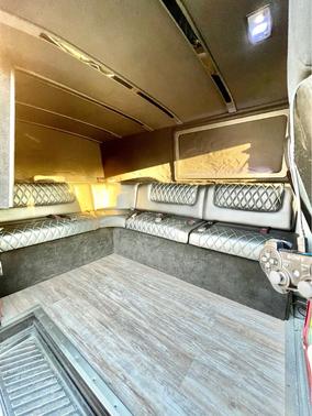 Photo 4 of 8 of 2015 Mercedes-Benz Sprinter Normal Roof