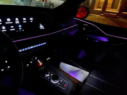 Photo 4 of 30 of 2023 Cadillac Escalade ESV Sport