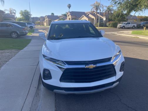 Photo 1 of 20 of 2020 Chevrolet Blazer 2LT