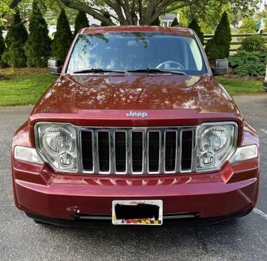 Photo 2 of 8 of 2008 Jeep Liberty Limited