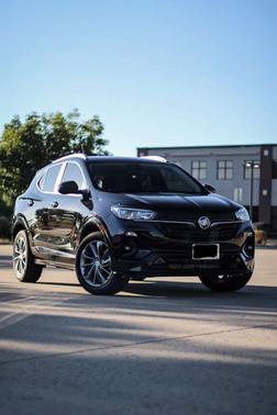 Photo 1 of 11 of 2023 Buick Encore GX Select