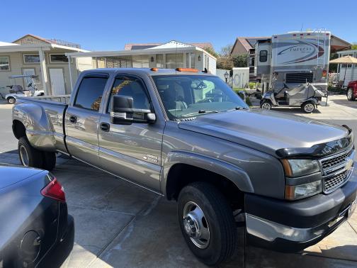 Photo 1 of 25 of 2006 Chevrolet Silverado 3500 LT Crew Cab