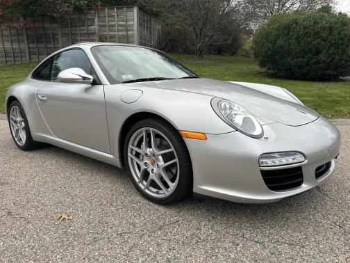 Photo 1 of 30 of 2010 Porsche 911 Carrera
