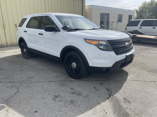 Photo 3 of 11 of 2015 Ford Utility Police Interceptor Base
