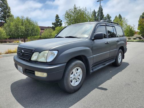 Photo 1 of 20 of 1998 Lexus LX 470 Base