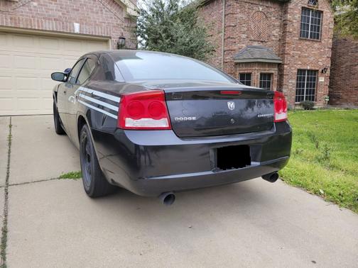 Photo 3 of 9 of 2009 Dodge Charger Base