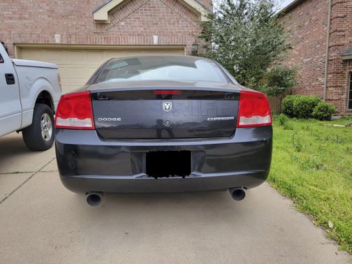 Photo 4 of 9 of 2009 Dodge Charger Base