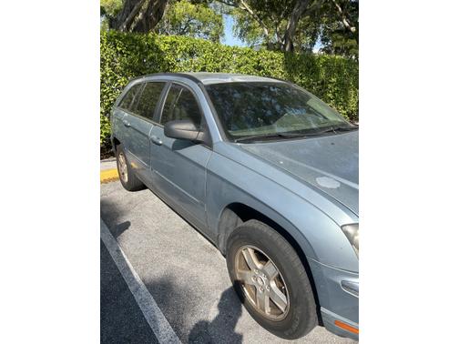 Photo 1 of 4 of 2005 Chrysler Pacifica Touring