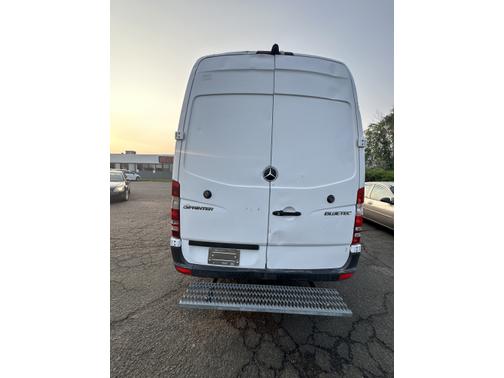 Photo 3 of 7 of 2016 Mercedes-Benz Sprinter 2500