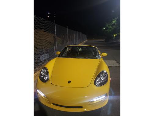 Photo 3 of 5 of 2011 Porsche Boxster Base