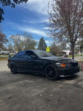 Photo 1 of 10 of 1998 BMW M3 Base