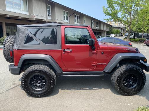 Photo 1 of 17 of 2012 Jeep Wrangler Rubicon