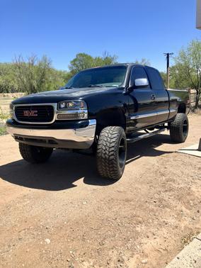 Photo 1 of 17 of 2000 GMC Sierra 1500 SLE