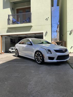 Photo 2 of 13 of 2017 Cadillac ATS-V Base
