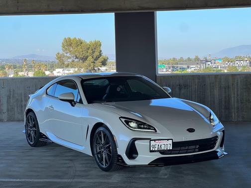Photo 1 of 4 of 2023 Subaru BRZ Limited