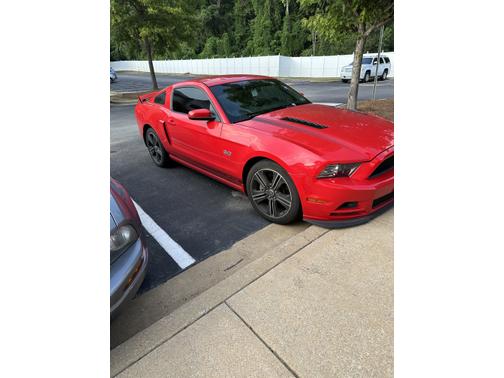 Photo 1 of 7 of 2013 Ford Mustang GT Premium
