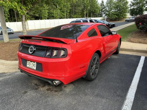 Photo 3 of 7 of 2013 Ford Mustang GT Premium