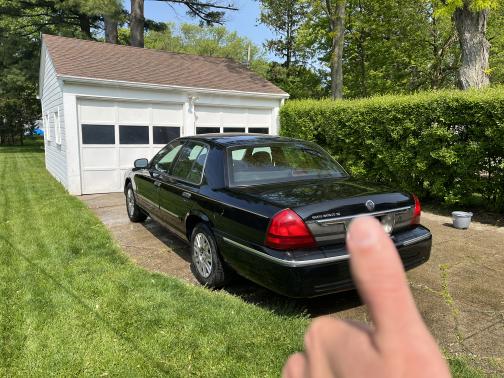 Photo 5 of 20 of 2006 Mercury Grand Marquis GS