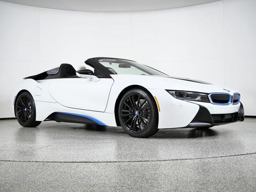 Photo 1 of 21 of 2019 BMW i8 Base
