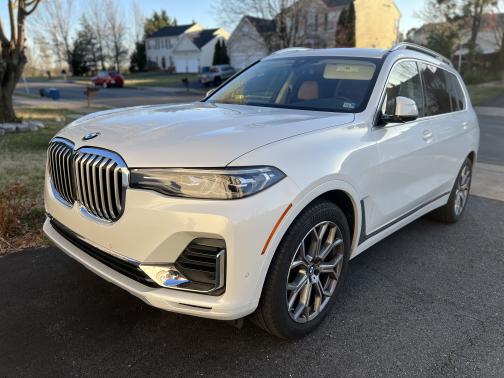 Photo 1 of 23 of 2021 BMW X7 xDrive40i