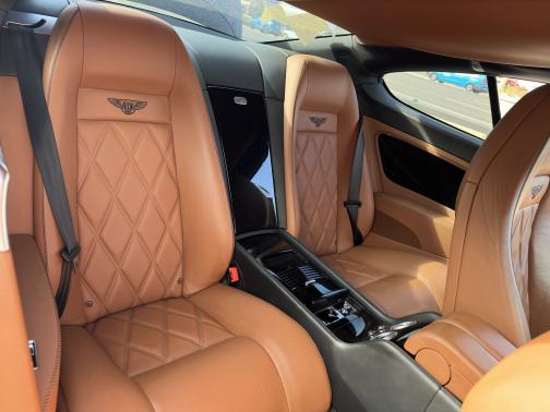 Photo 2 of 8 of 2007 Bentley Continental GT Base