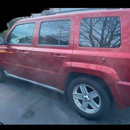 Photo 2 of 7 of 2010 Jeep Patriot Sport