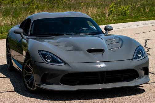 Photo 1 of 30 of 2014 Dodge SRT Viper Base