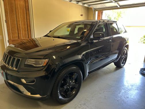 Photo 1 of 13 of 2015 Jeep Grand Cherokee High Altitude