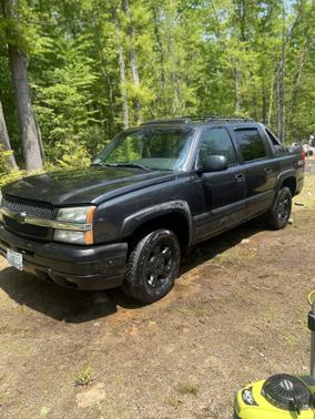 Photo 2 of 13 of 2003 Chevrolet Avalanche 1500