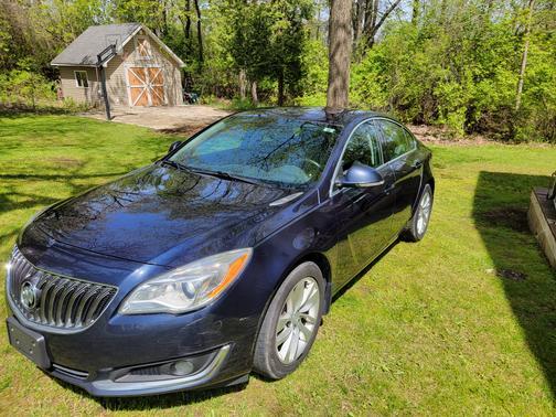 Photo 1 of 13 of 2015 Buick Regal Turbo