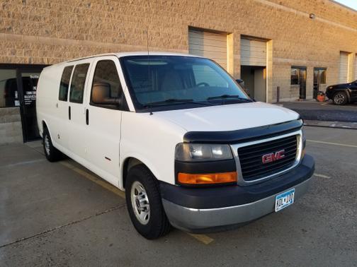 Photo 1 of 10 of 2011 GMC Savana 3500 Diesel