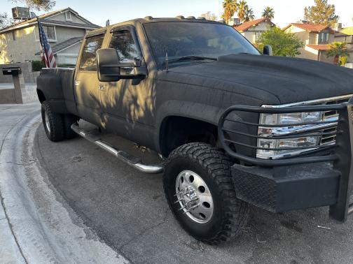 Photo 2 of 10 of 1997 Chevrolet 3500 Crew Cab