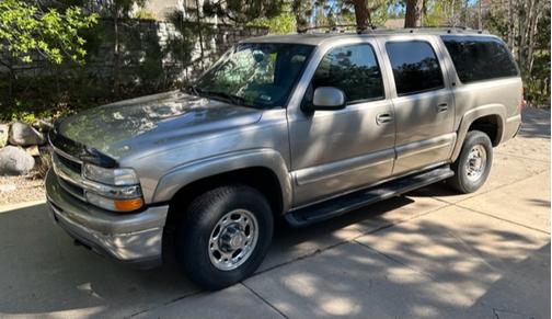 Photo 3 of 3 of 2001 Chevrolet Suburban 2500