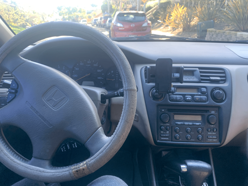 Photo 2 of 12 of 2000 Honda Accord EX-L