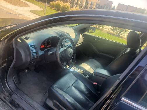 Photo 1 of 5 of 2011 Nissan Altima 2.5 S