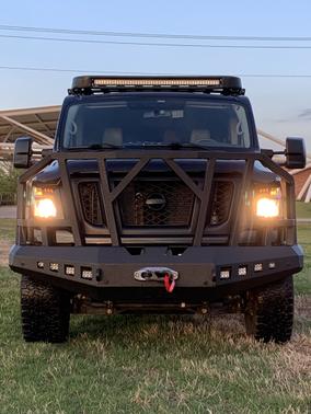 Photo 1 of 18 of 2018 Nissan NV Passenger NV3500 HD SL V8